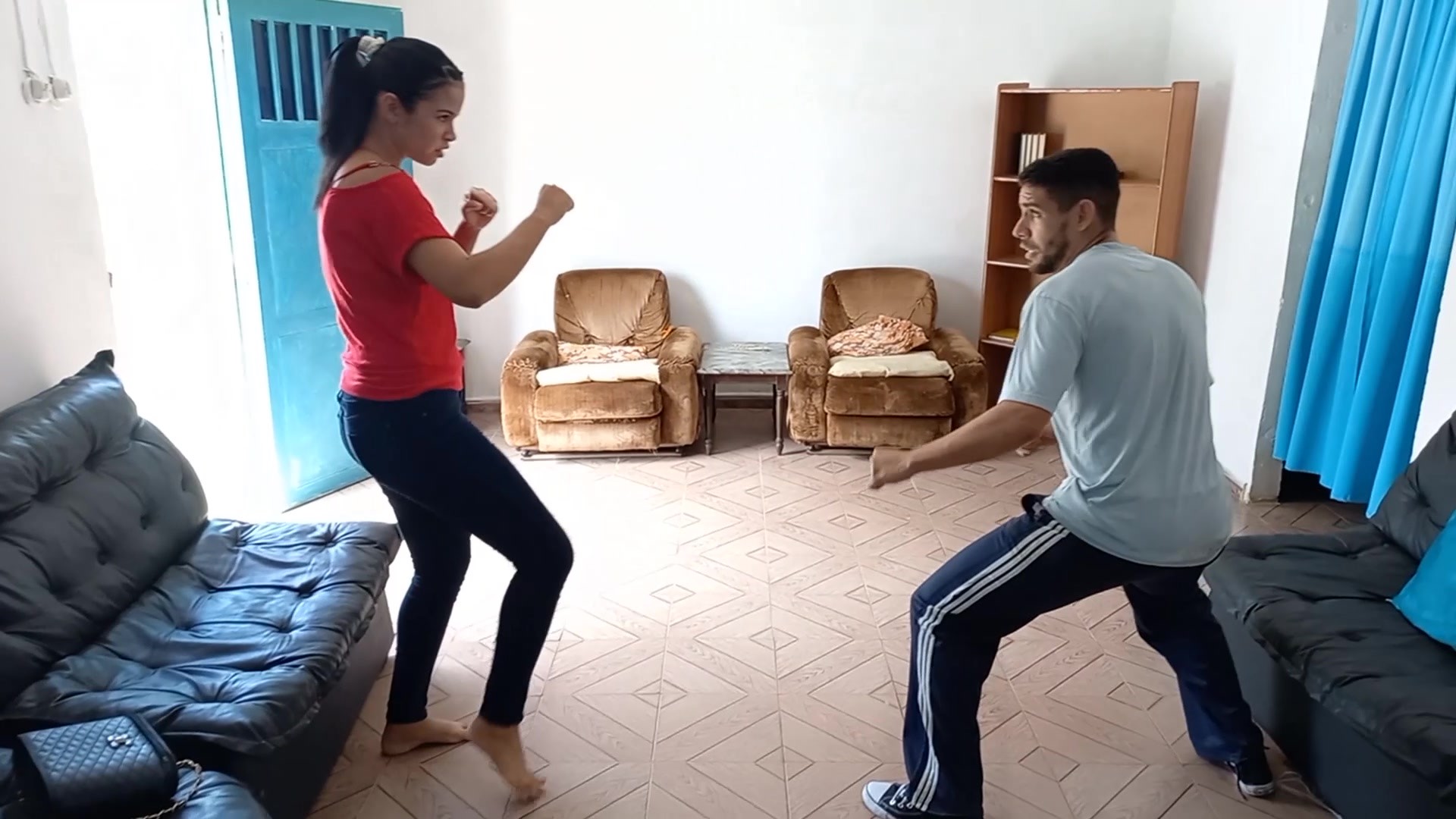 Oriana beats the burglar